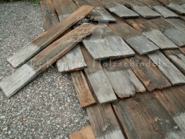 Altholz-Schindeln  | 60 bis 80 cm lang (Dach). – Bild 6